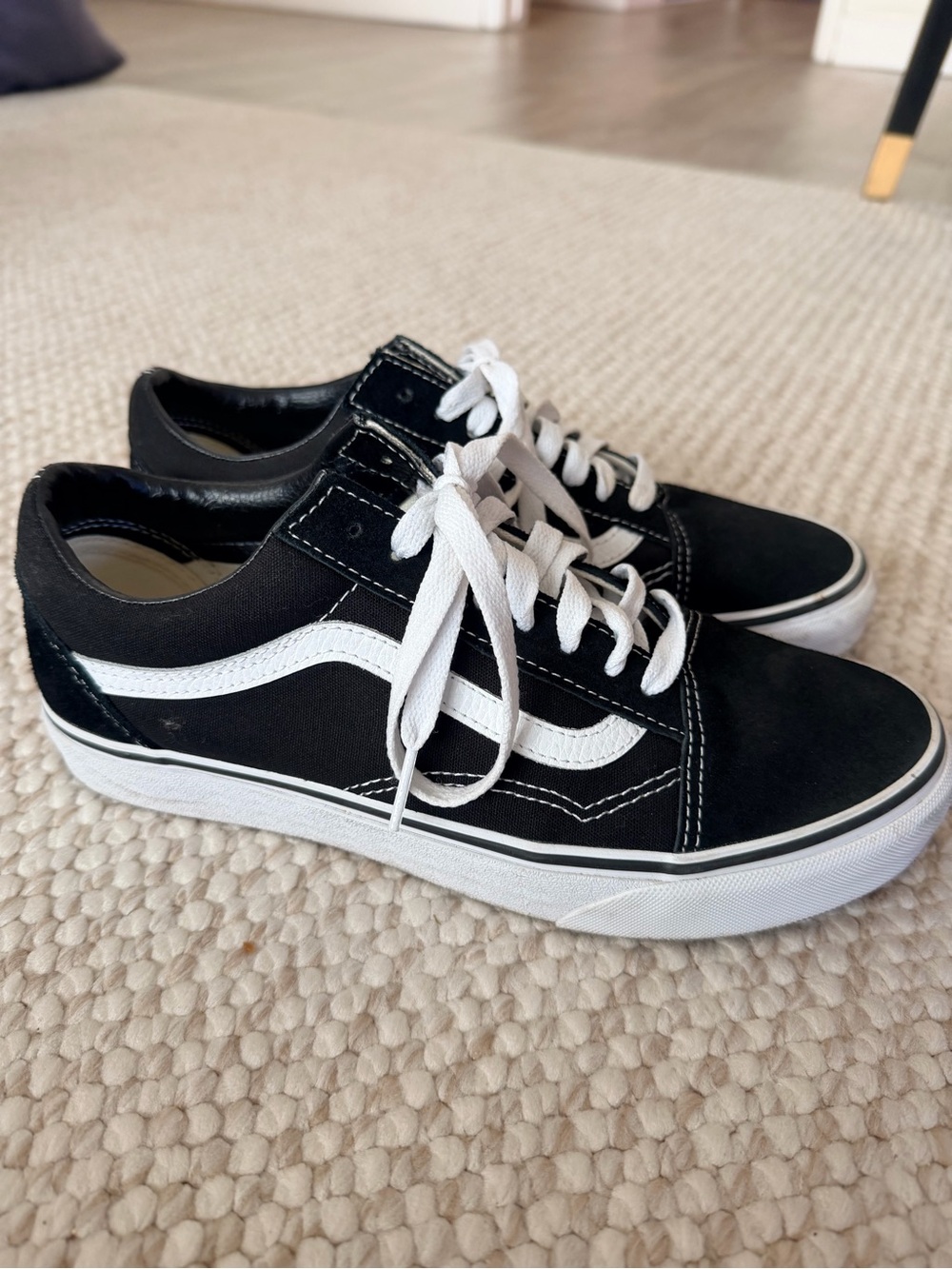 Vans Classic Black Low-Top Skate Sneakers with White Stripe